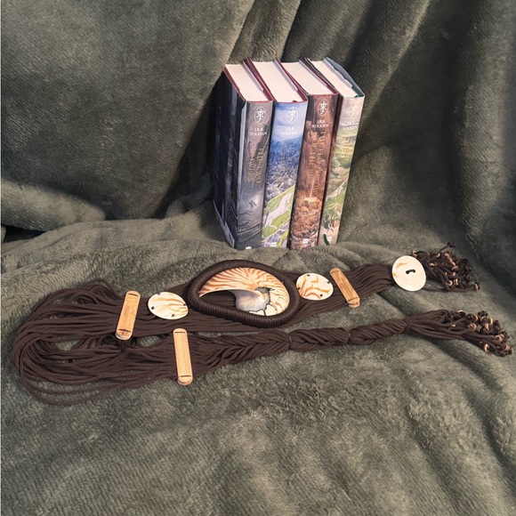 Brown Nautical Shell Women's Belt - Picture 9 of 9